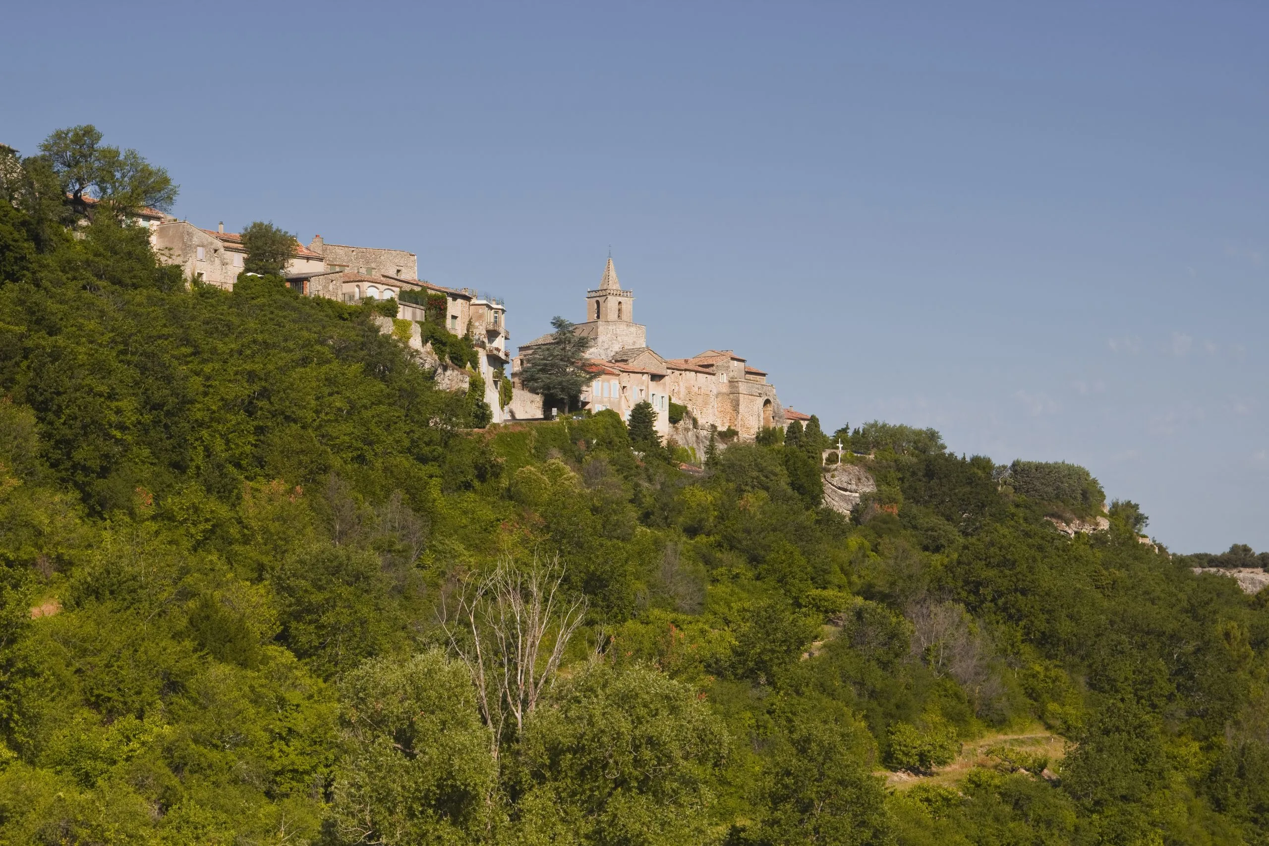 The hilltop village of Venasque in ProvenceThe hilltop village of Venasque in Provence